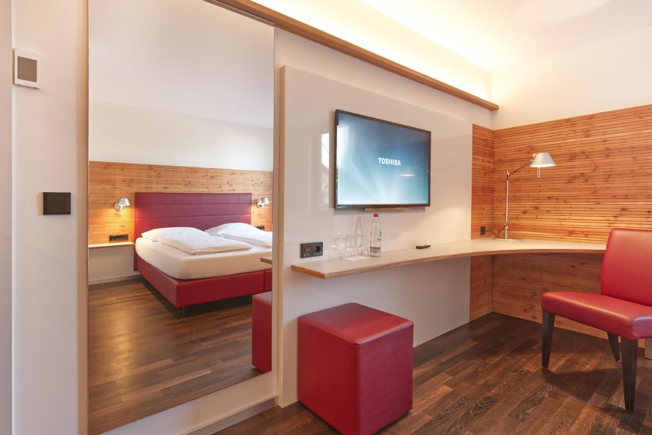 Parkhotel Schillerhoehe مارباخ أم نيكار المظهر الخارجي الصورة