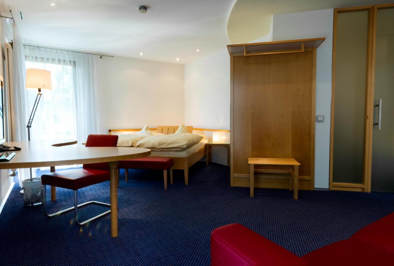 Parkhotel Schillerhoehe مارباخ أم نيكار المظهر الخارجي الصورة