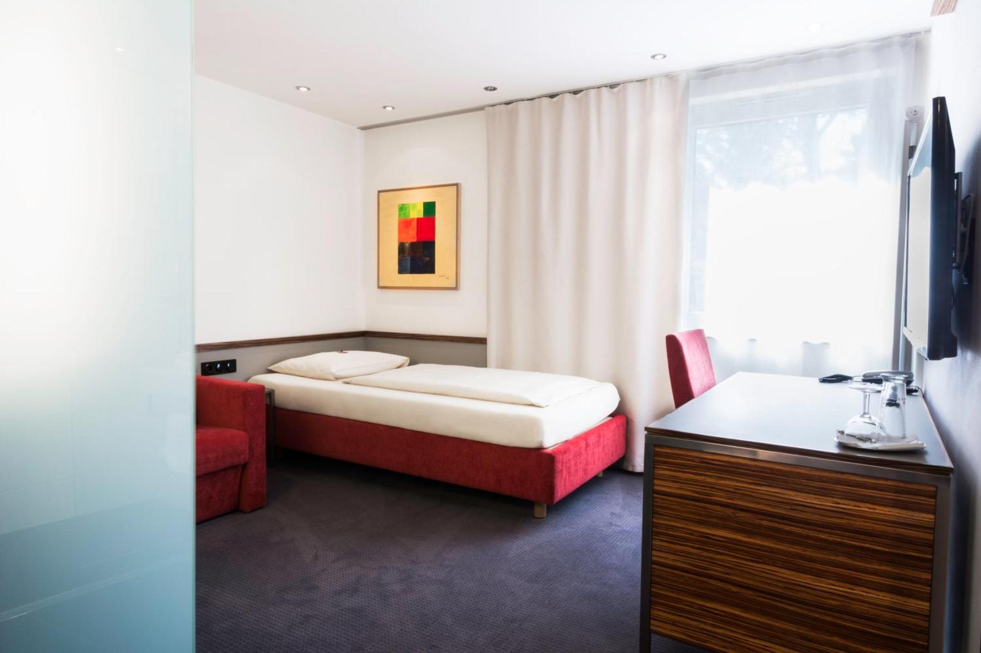 Parkhotel Schillerhoehe مارباخ أم نيكار الغرفة الصورة